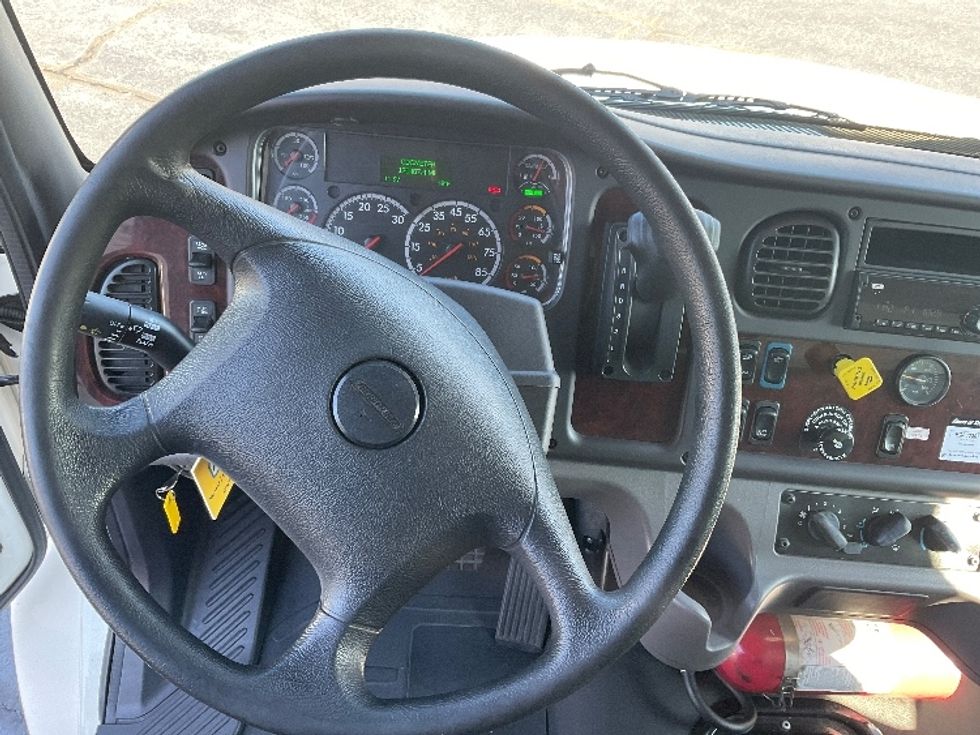 Medium Duty Box Truck-Light and Medium Duty Trucks-Freightliner-2020-M2-Chattanooga-TN-180,020\n\t\tmiles-$ 50,000 - Image 19