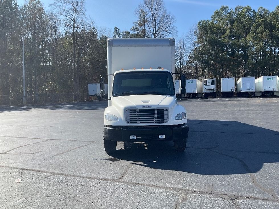 Medium Duty Box Truck-Light and Medium Duty Trucks-Freightliner-2020-M2-Chattanooga-TN-180,020\n\t\tmiles-$ 50,000 - Image 2