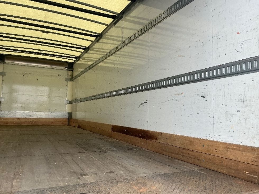 Medium Duty Box Truck-Light and Medium Duty Trucks-Freightliner-2020-M2-Chicopee-MA-230,238\n\t\tmiles-$ 37,250 - Image 12