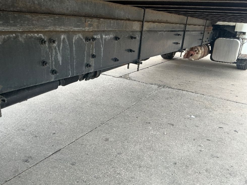 Medium Duty Box Truck-Light and Medium Duty Trucks-Freightliner-2020-M2-Chicopee-MA-230,238\n\t\tmiles-$ 37,250 - Image 14