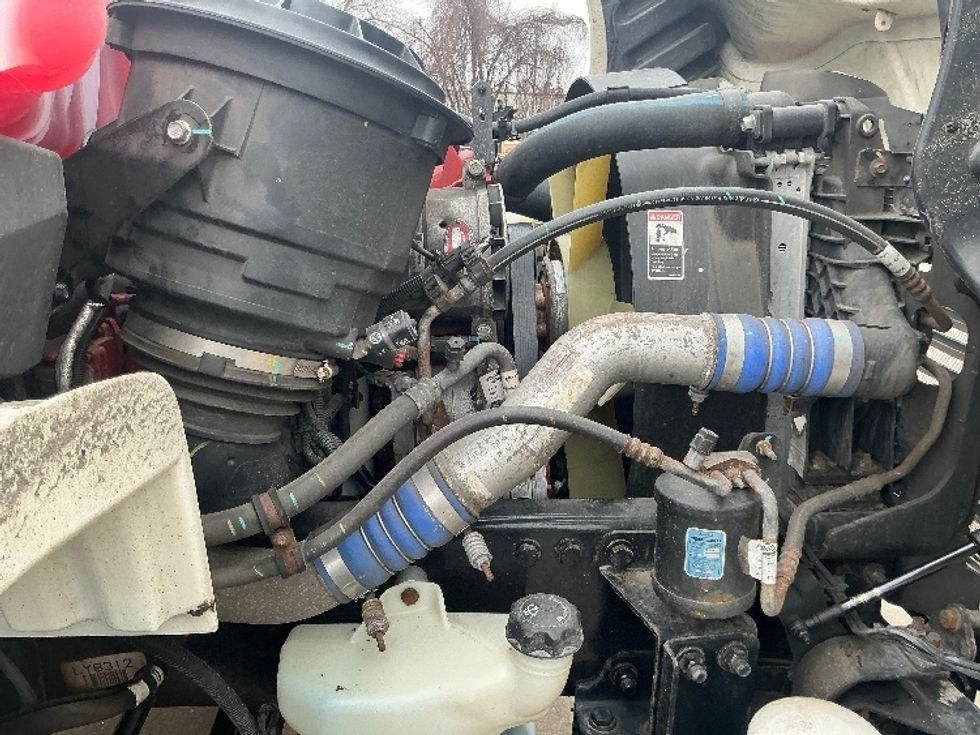 Medium Duty Box Truck-Light and Medium Duty Trucks-Freightliner-2020-M2-Chicopee-MA-230,238\n\t\tmiles-$ 37,250 - Image 23