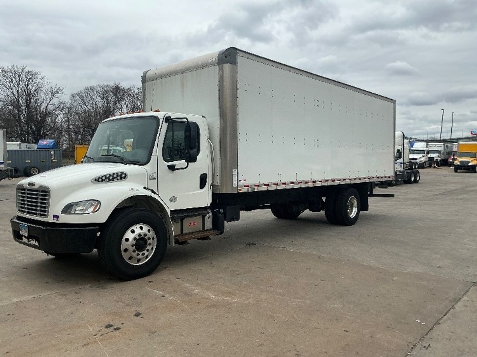 Medium Duty Box Truck-Light and Medium Duty Trucks-Freightliner-2020-M2-Chicopee-MA-230,238\n\t\tmiles-$ 37,250 - Image 3
