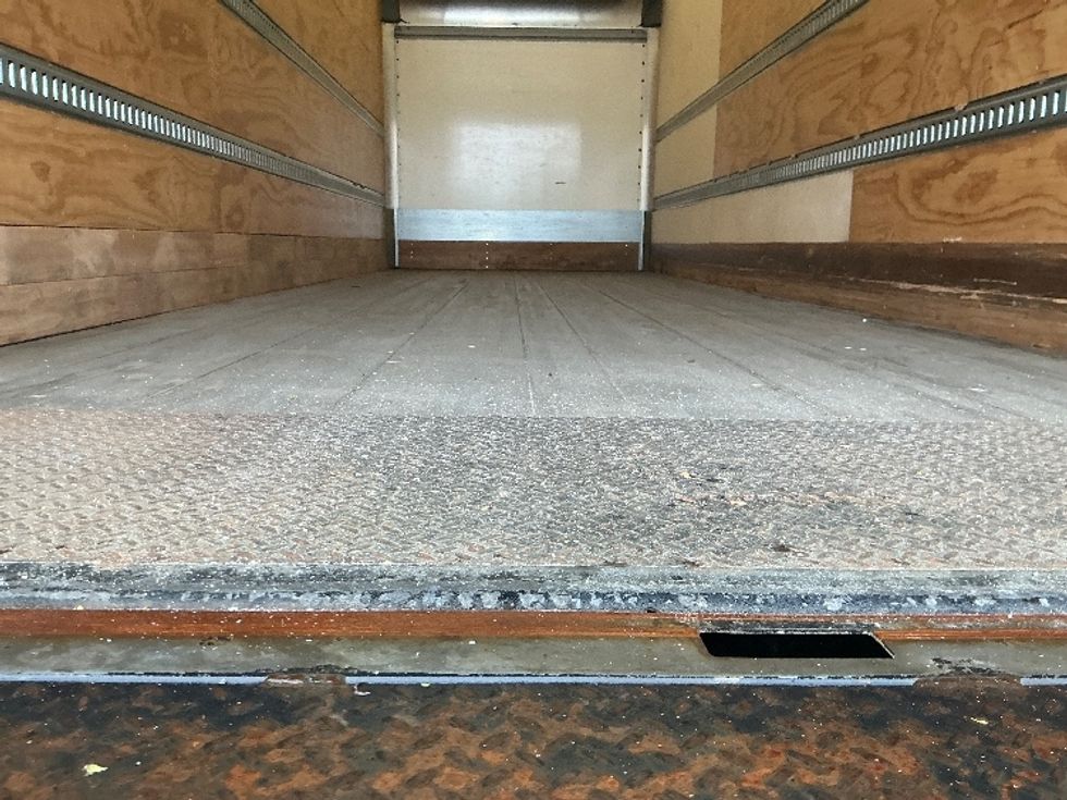 Medium Duty Box Truck-Light and Medium Duty Trucks-Freightliner-2020-M2-Chicopee-MA-417,541\n\t\tmiles-$ 23,250 - Image 10