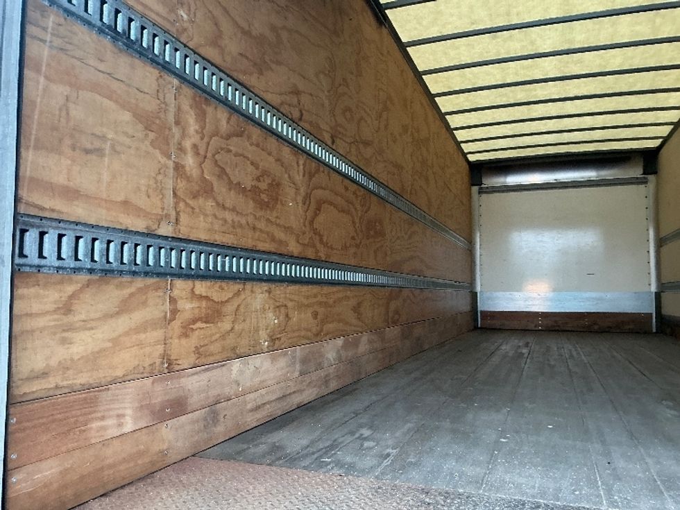 Medium Duty Box Truck-Light and Medium Duty Trucks-Freightliner-2020-M2-Chicopee-MA-417,541\n\t\tmiles-$ 23,250 - Image 11