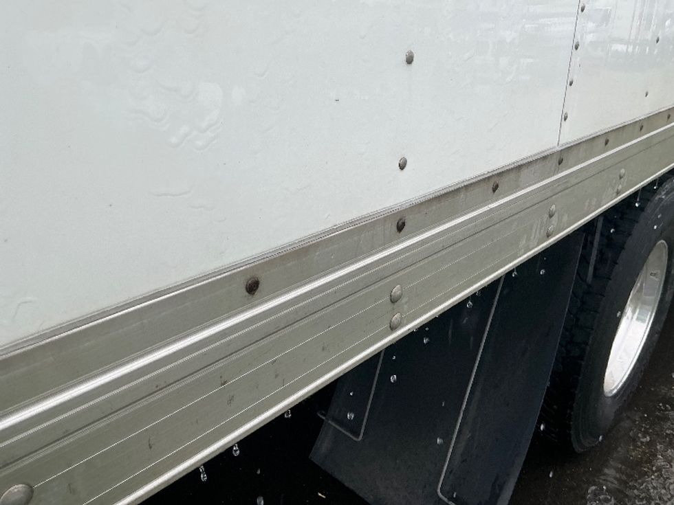 Medium Duty Box Truck-Light and Medium Duty Trucks-Freightliner-2020-M2-Chicopee-MA-417,541\n\t\tmiles-$ 23,250 - Image 27