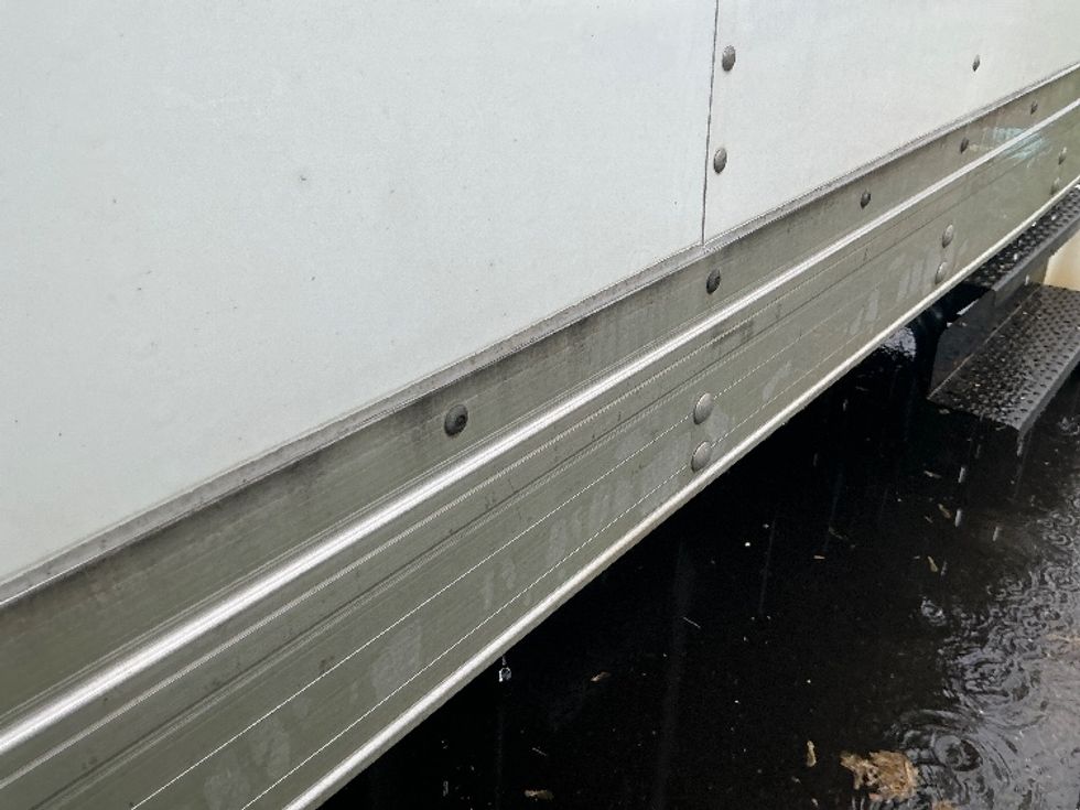 Medium Duty Box Truck-Light and Medium Duty Trucks-Freightliner-2020-M2-Chicopee-MA-417,541\n\t\tmiles-$ 23,250 - Image 29