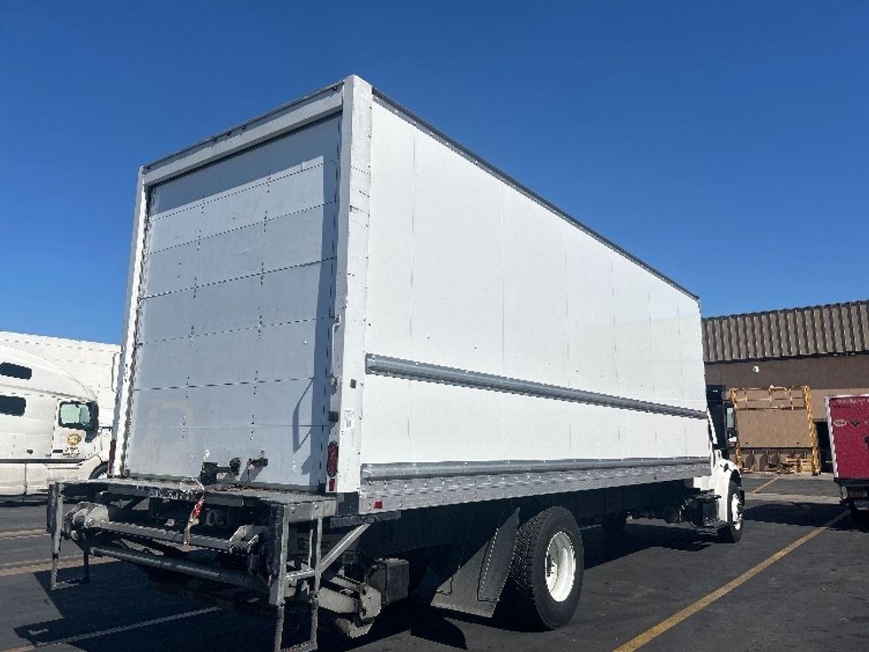 Medium Duty Box Truck-Light and Medium Duty Trucks-Freightliner-2020-M2-Chino-CA-116,294\n\t\tmiles-$ 61,250 - Image 13