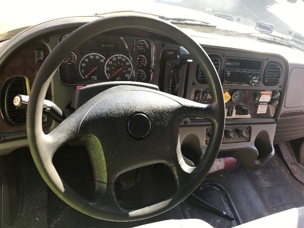 Medium Duty Box Truck-Light and Medium Duty Trucks-Freightliner-2020-M2-Chino-CA-125,009\n\t\tmiles-$ 57,250 - Image 19