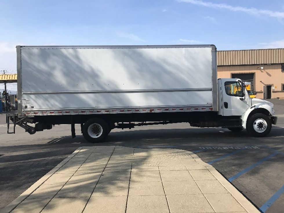 Medium Duty Box Truck-Light and Medium Duty Trucks-Freightliner-2020-M2-Chino-CA-151,419\n\t\tmiles-$ 56,000 - Image 15