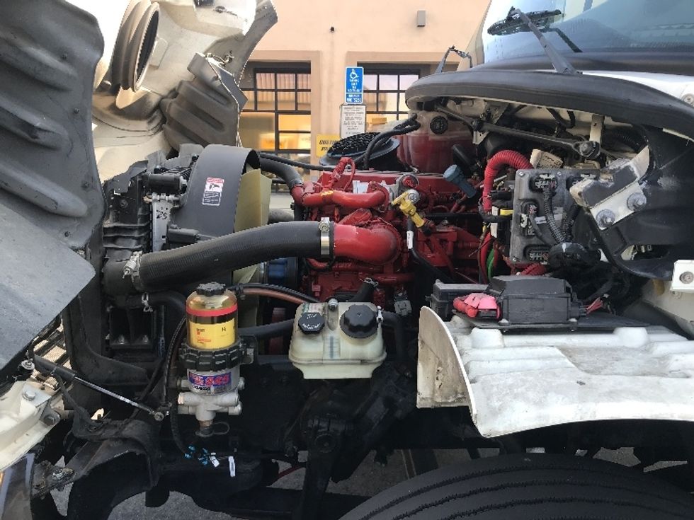 Medium Duty Box Truck-Light and Medium Duty Trucks-Freightliner-2020-M2-Chino-CA-151,419\n\t\tmiles-$ 56,000 - Image 24