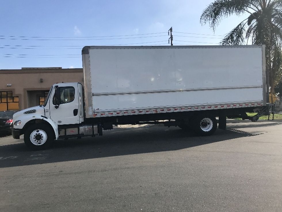 Medium Duty Box Truck-Light and Medium Duty Trucks-Freightliner-2020-M2-Chino-CA-151,419\n\t\tmiles-$ 56,000 - Image 4