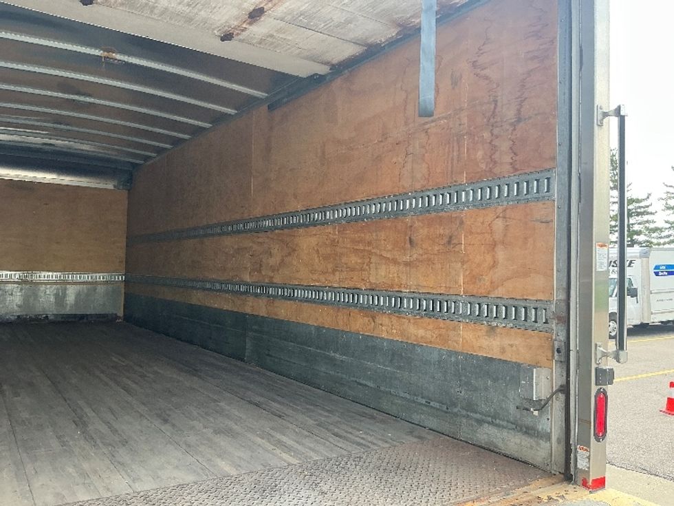 Medium Duty Box Truck-Light and Medium Duty Trucks-Freightliner-2020-M2-Cincinnati-OH-234,869\n\t\tmiles-$ 14,500 - Image 12