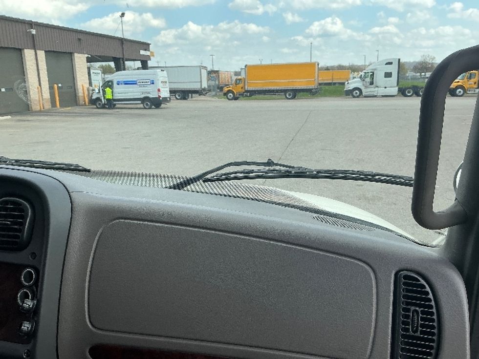 Medium Duty Box Truck-Light and Medium Duty Trucks-Freightliner-2020-M2-Cincinnati-OH-234,869\n\t\tmiles-$ 14,500 - Image 21