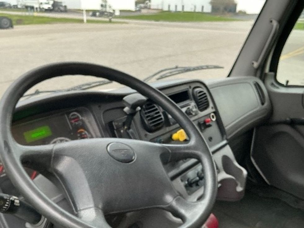 Medium Duty Box Truck-Light and Medium Duty Trucks-Freightliner-2020-M2-Cincinnati-OH-260,224\n\t\tmiles-$ 35,750 - Image 17