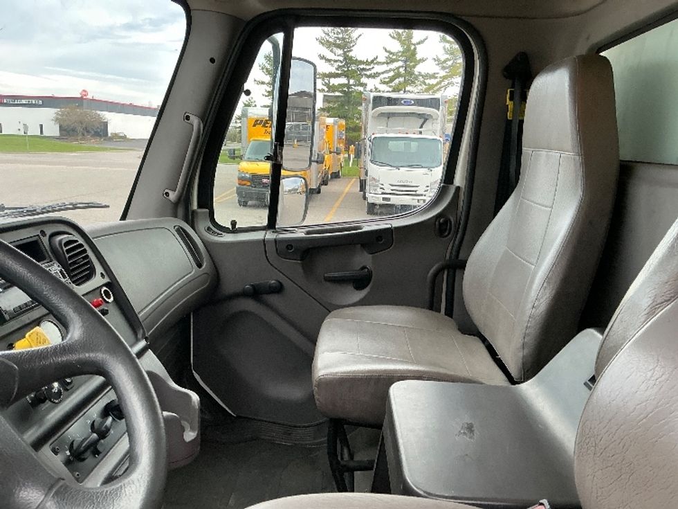 Medium Duty Box Truck-Light and Medium Duty Trucks-Freightliner-2020-M2-Cincinnati-OH-260,224\n\t\tmiles-$ 35,750 - Image 19