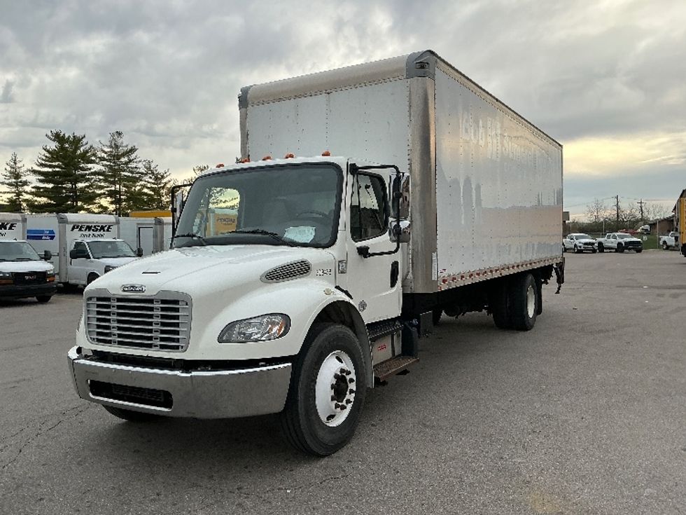 Medium Duty Box Truck-Light and Medium Duty Trucks-Freightliner-2020-M2-Cincinnati-OH-260,224\n\t\tmiles-$ 35,750 - Image 3