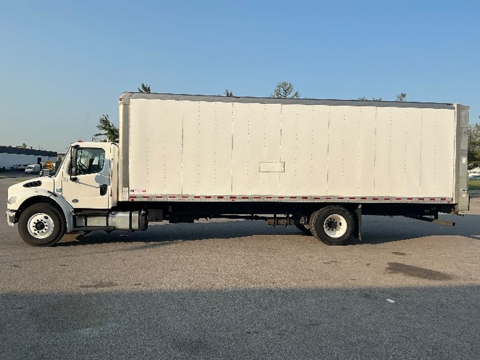 Medium Duty Box Truck-Light and Medium Duty Trucks-Freightliner-2020-M2-Cincinnati-OH-391,478\n\t\tmiles-$ 8,000 - Image 4