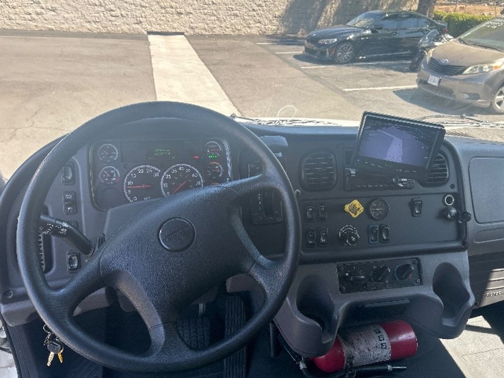 Medium Duty Box Truck-Light and Medium Duty Trucks-Freightliner-2020-M2-City Of Industry-CA-181,522\n\t\tmiles-$ 50,750 - Image 18