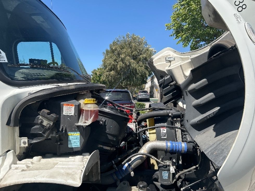 Medium Duty Box Truck-Light and Medium Duty Trucks-Freightliner-2020-M2-City Of Industry-CA-181,522\n\t\tmiles-$ 50,750 - Image 23