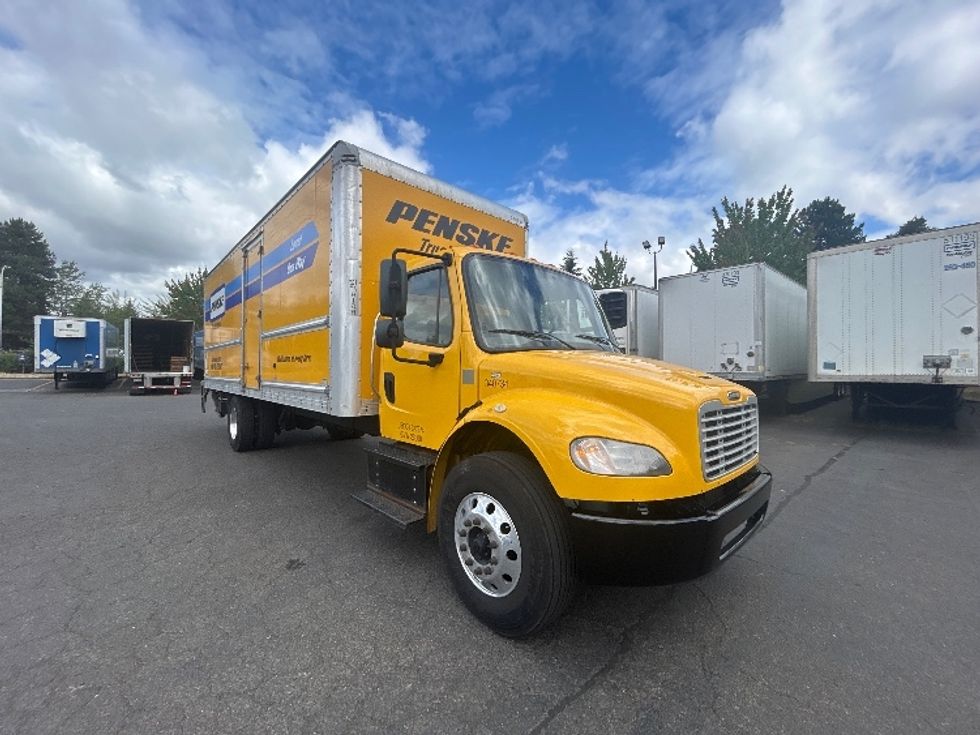 Medium Duty Box Truck-Light and Medium Duty Trucks-Freightliner-2020-M2-Clackamas-OR-156,125\n\t\tmiles-$ 54,000 - Image 1