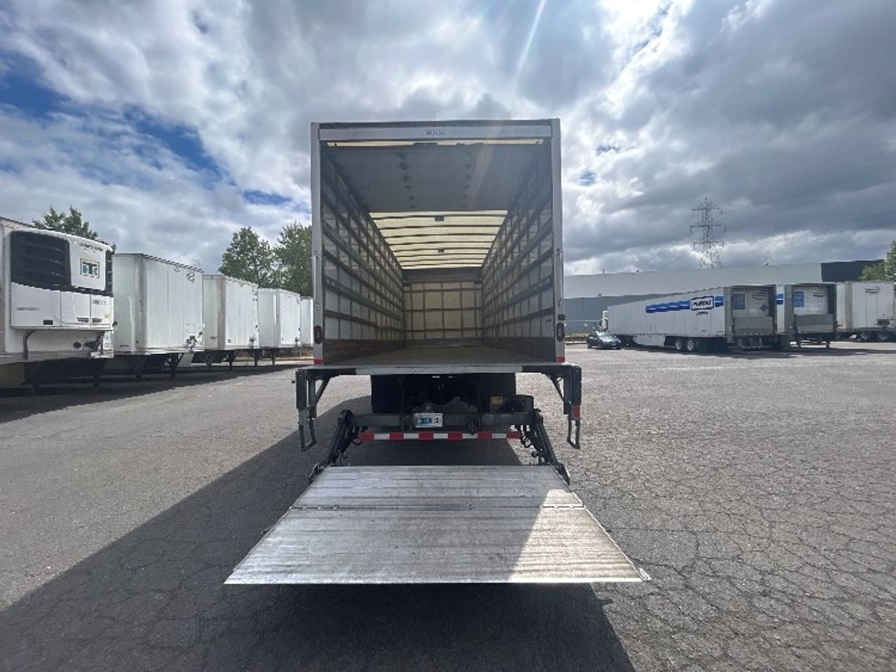 Medium Duty Box Truck-Light and Medium Duty Trucks-Freightliner-2020-M2-Clackamas-OR-156,125\n\t\tmiles-$ 54,000 - Image 9