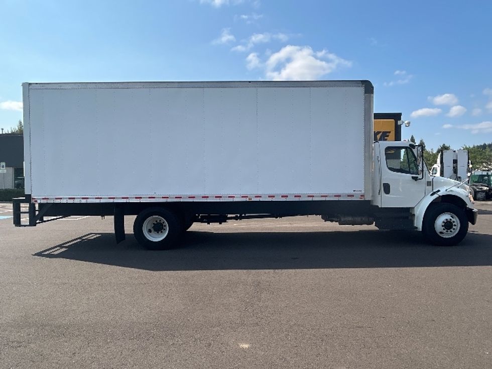 Medium Duty Box Truck-Light and Medium Duty Trucks-Freightliner-2020-M2-Clackamas-OR-54,763\n\t\tmiles-$ 59,250 - Image 15