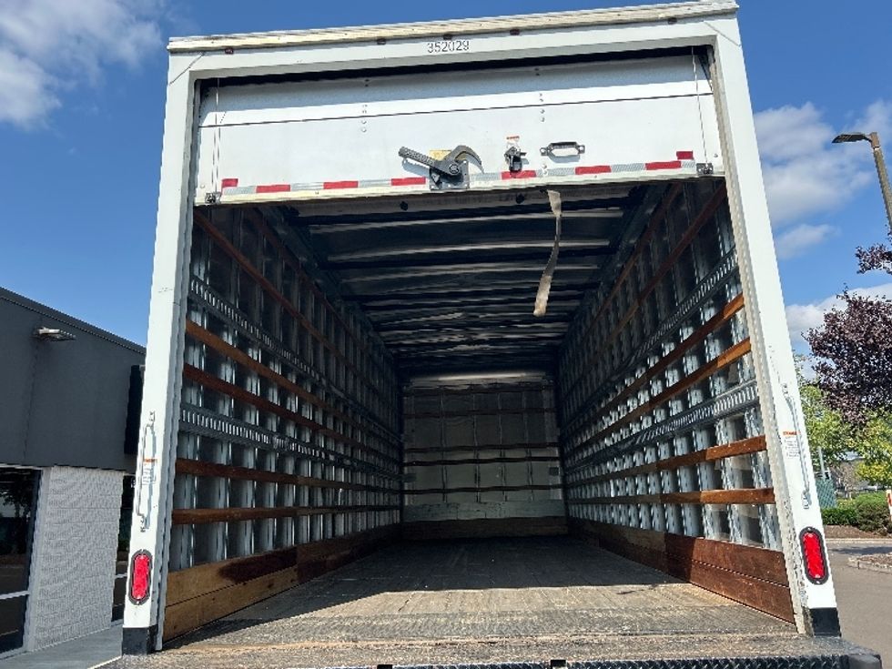 Medium Duty Box Truck-Light and Medium Duty Trucks-Freightliner-2020-M2-Clackamas-OR-54,763\n\t\tmiles-$ 59,250 - Image 8