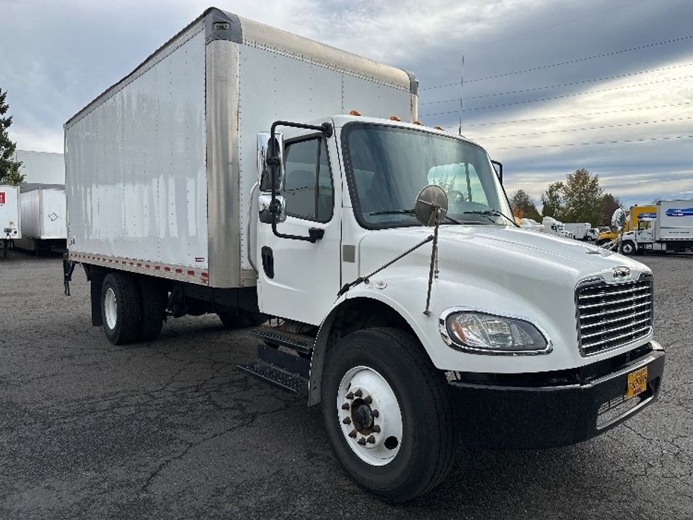 Medium Duty Box Truck-Light and Medium Duty Trucks-Freightliner-2020-M2-Clackamas-OR-73,926\n\t\tmiles-$ 53,750 - Image 1