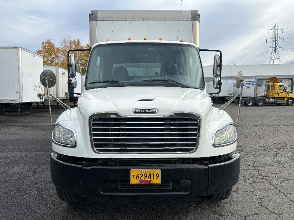 Medium Duty Box Truck-Light and Medium Duty Trucks-Freightliner-2020-M2-Clackamas-OR-73,926\n\t\tmiles-$ 53,750 - Image 2