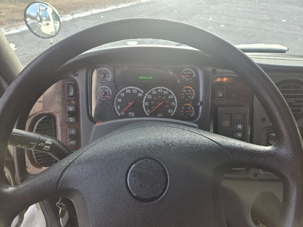 Medium Duty Box Truck-Light and Medium Duty Trucks-Freightliner-2020-M2-Clearfield-PA-386,969\n\t\tmiles-$ 22,250 - Image 17