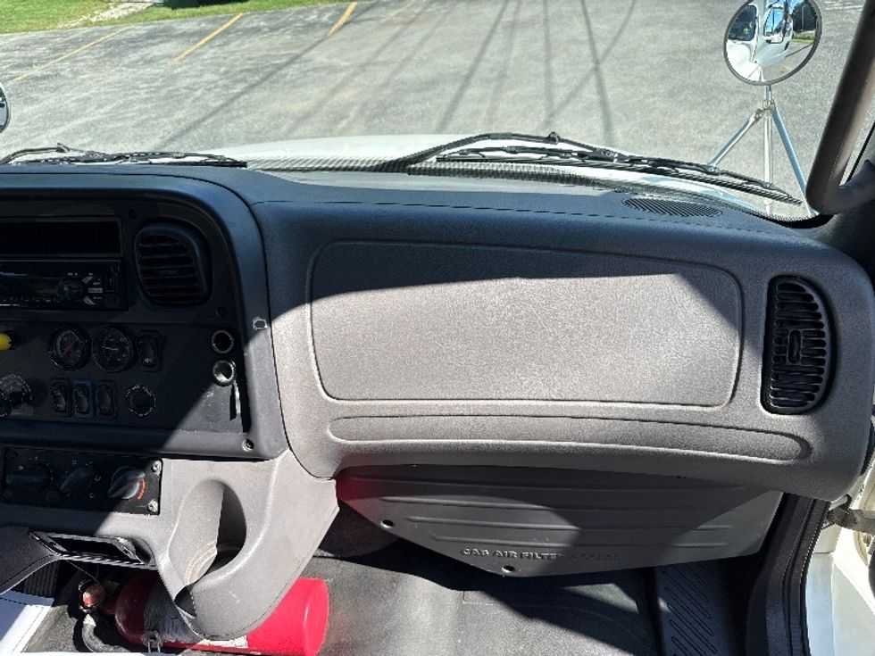 Medium Duty Box Truck-Light and Medium Duty Trucks-Freightliner-2020-M2-Cleveland-TN-191,819\n\t\tmiles-$ 54,250 - Image 21