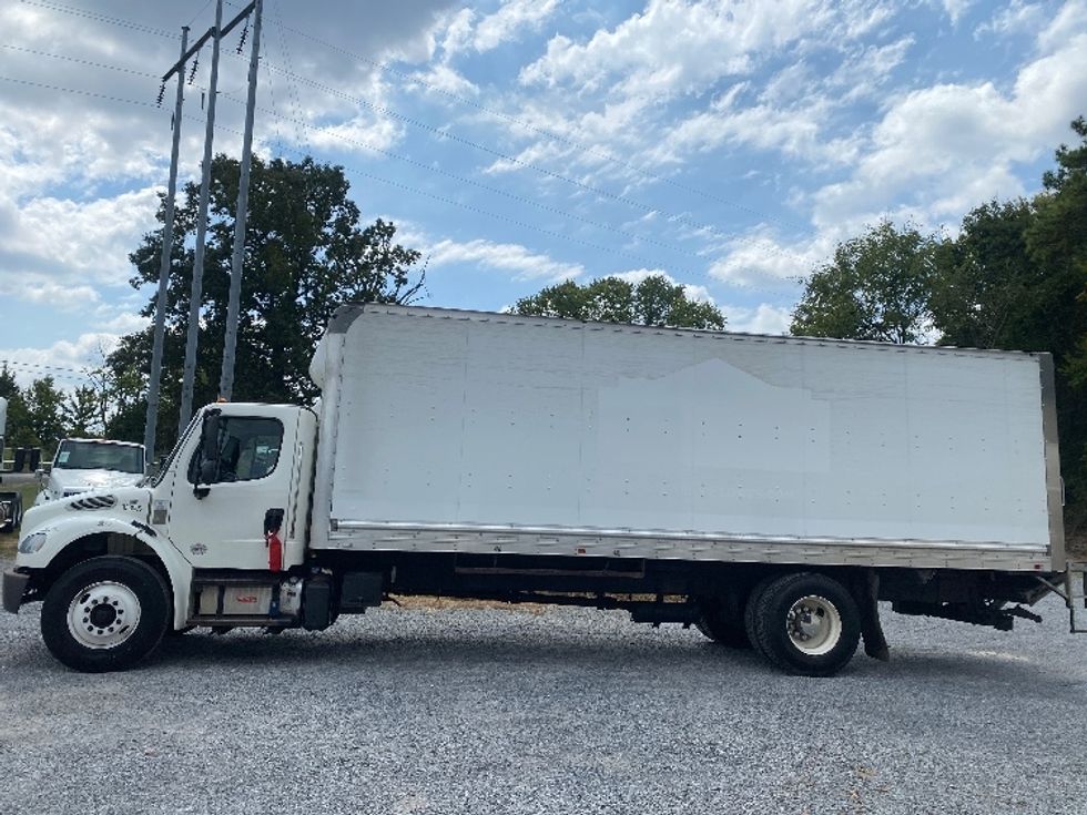 Medium Duty Box Truck-Light and Medium Duty Trucks-Freightliner-2020-M2-Cleveland-TN-252,685\n\t\tmiles-$ 47,500 - Image 3