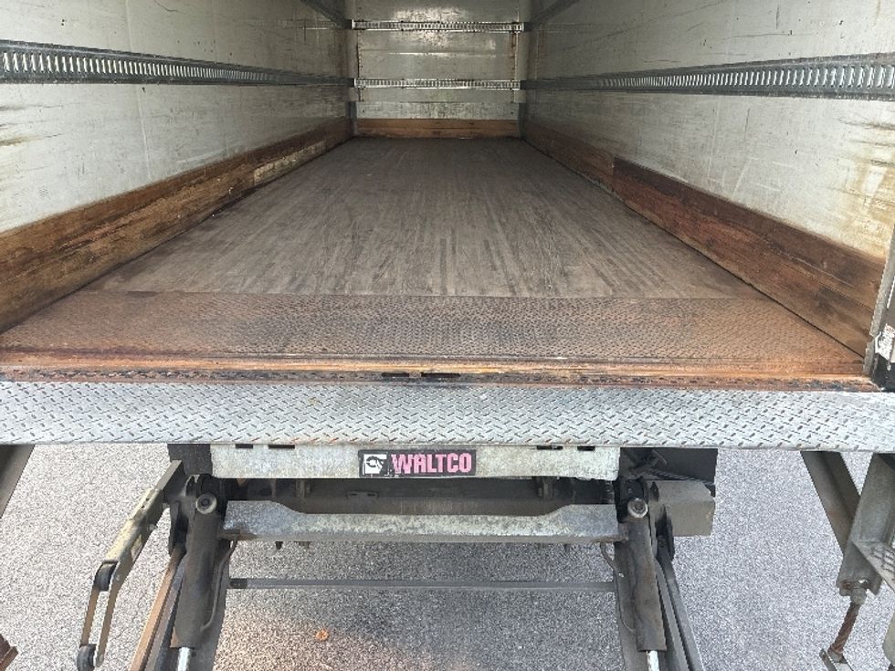 Medium Duty Box Truck-Light and Medium Duty Trucks-Freightliner-2020-M2-Cleveland-TN-397,295\n\t\tmiles-$ 23,500 - Image 10
