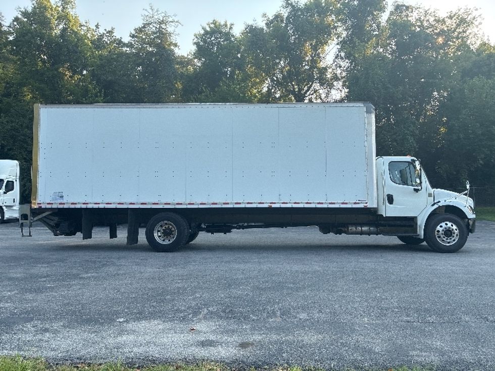 Medium Duty Box Truck-Light and Medium Duty Trucks-Freightliner-2020-M2-Cleveland-TN-397,295\n\t\tmiles-$ 23,500 - Image 15