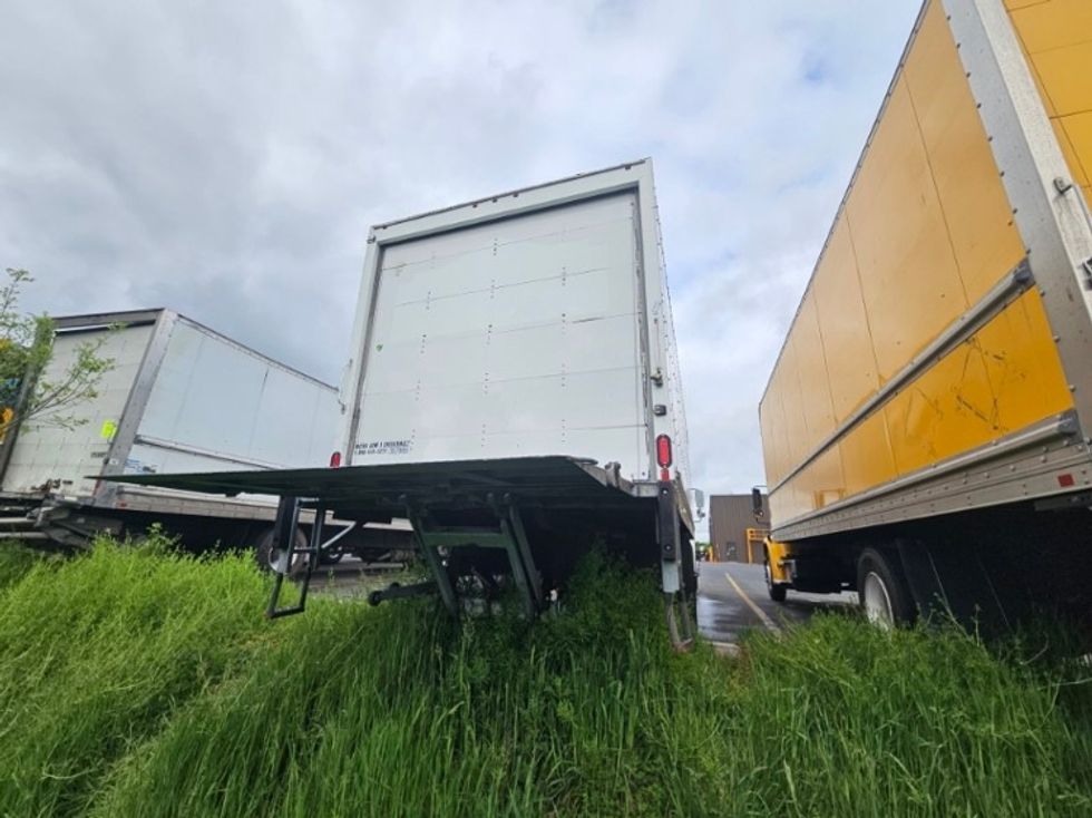 Medium Duty Box Truck-Light and Medium Duty Trucks-Freightliner-2020-M2-Coburg-OR-301,366\n\t\tmiles-$ 15,500 - Image 20