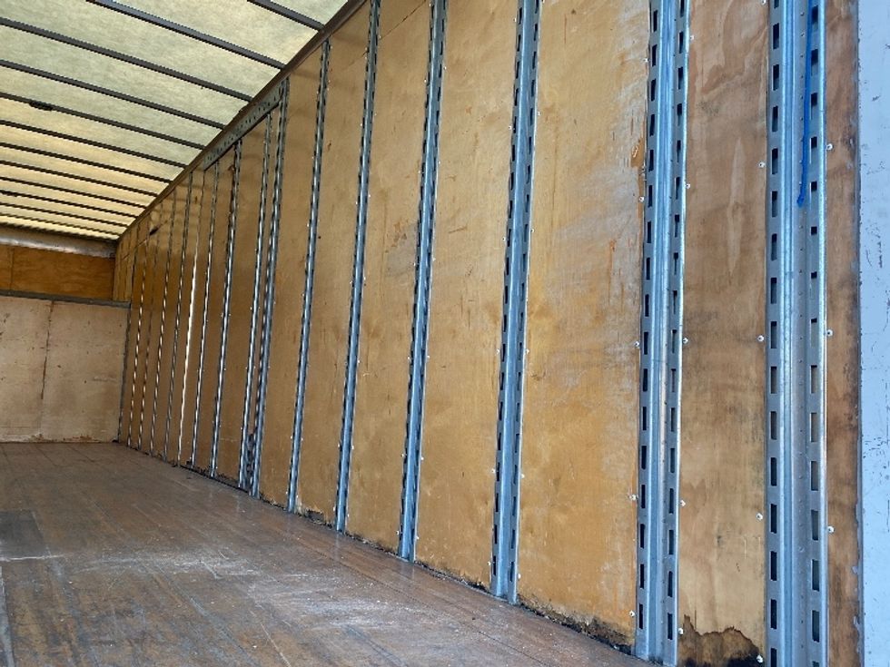 Medium Duty Box Truck-Light and Medium Duty Trucks-Freightliner-2020-M2-Concord-NC-119,190\n\t\tmiles-$ 77,250 - Image 12