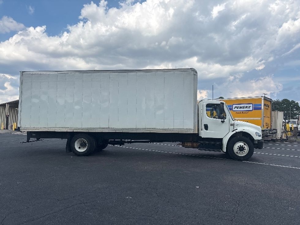 Medium Duty Box Truck-Light and Medium Duty Trucks-Freightliner-2020-M2-Concord-NC-119,242\n\t\tmiles-$ 59,250 - Image 14