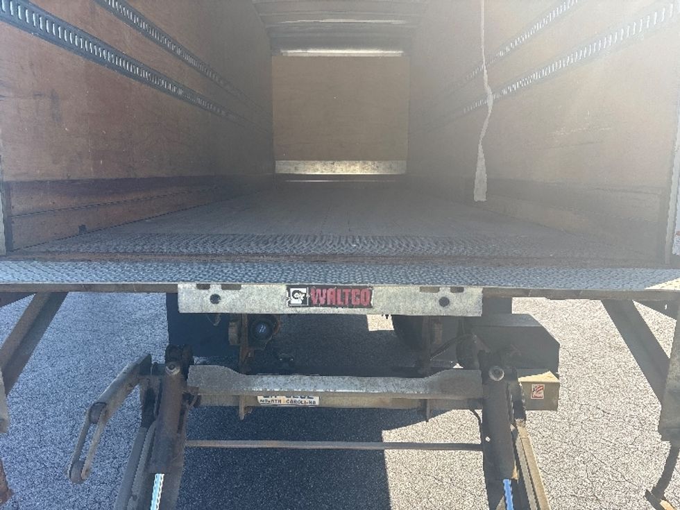 Medium Duty Box Truck-Light and Medium Duty Trucks-Freightliner-2020-M2-Concord-NC-216,098\n\t\tmiles-$ 51,000 - Image 10