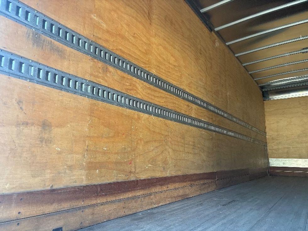 Medium Duty Box Truck-Light and Medium Duty Trucks-Freightliner-2020-M2-Concord-NC-216,098\n\t\tmiles-$ 51,000 - Image 11