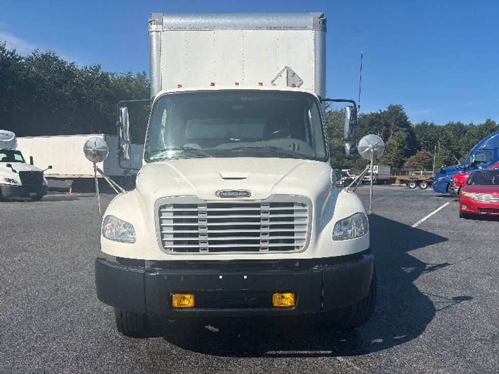 Medium Duty Box Truck-Light and Medium Duty Trucks-Freightliner-2020-M2-Concord-NC-216,098\n\t\tmiles-$ 51,000 - Image 2