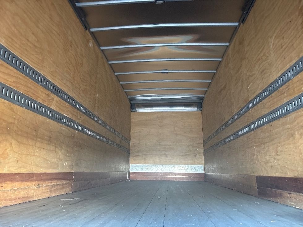 Medium Duty Box Truck-Light and Medium Duty Trucks-Freightliner-2020-M2-Concord-NC-216,098\n\t\tmiles-$ 51,000 - Image 8