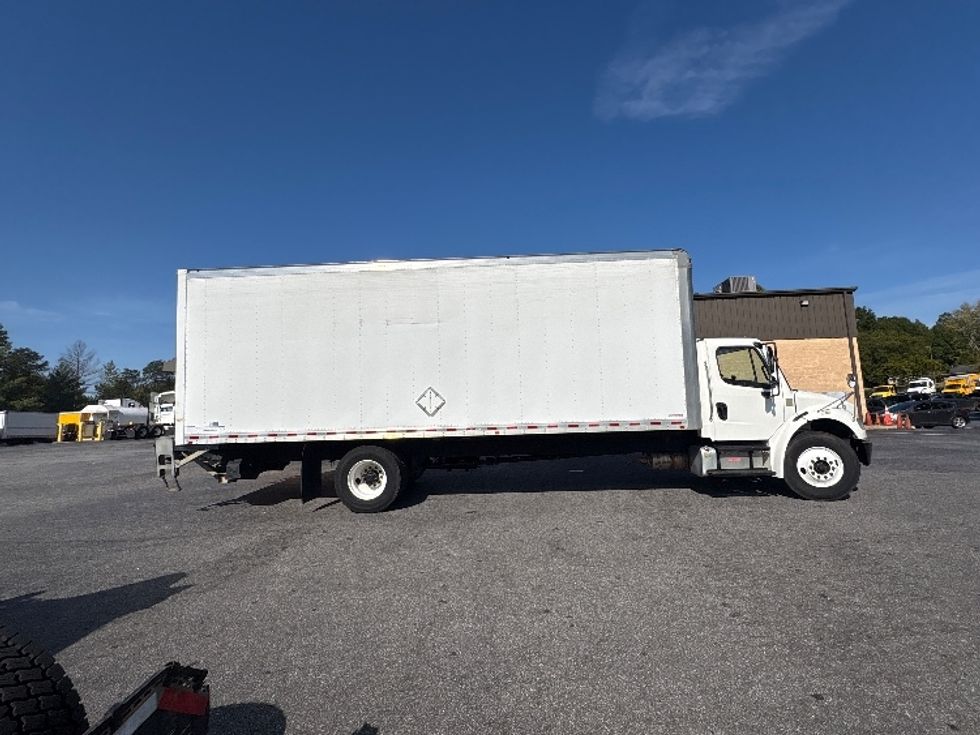Medium Duty Box Truck-Light and Medium Duty Trucks-Freightliner-2020-M2-Concord-NC-220,280\n\t\tmiles-$ 50,250 - Image 15