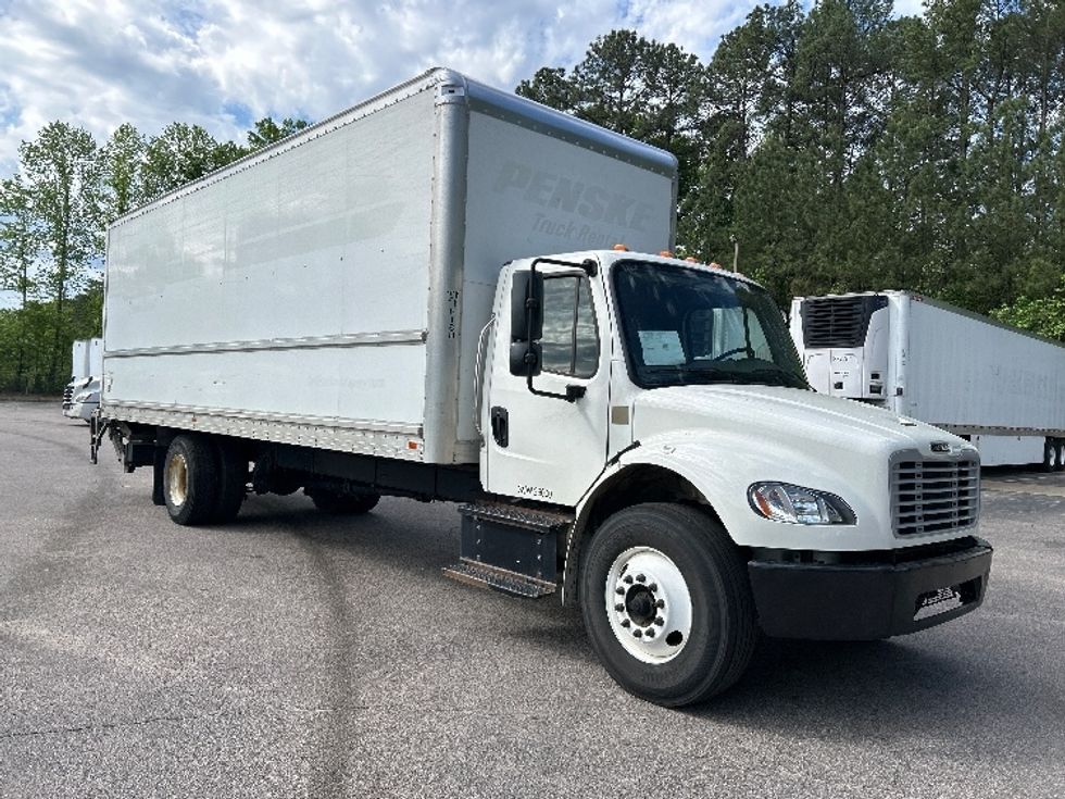 Medium Duty Box Truck-Light and Medium Duty Trucks-Freightliner-2020-M2-Concord-NC-227,176\n\t\tmiles-$ 43,750 - Image 1