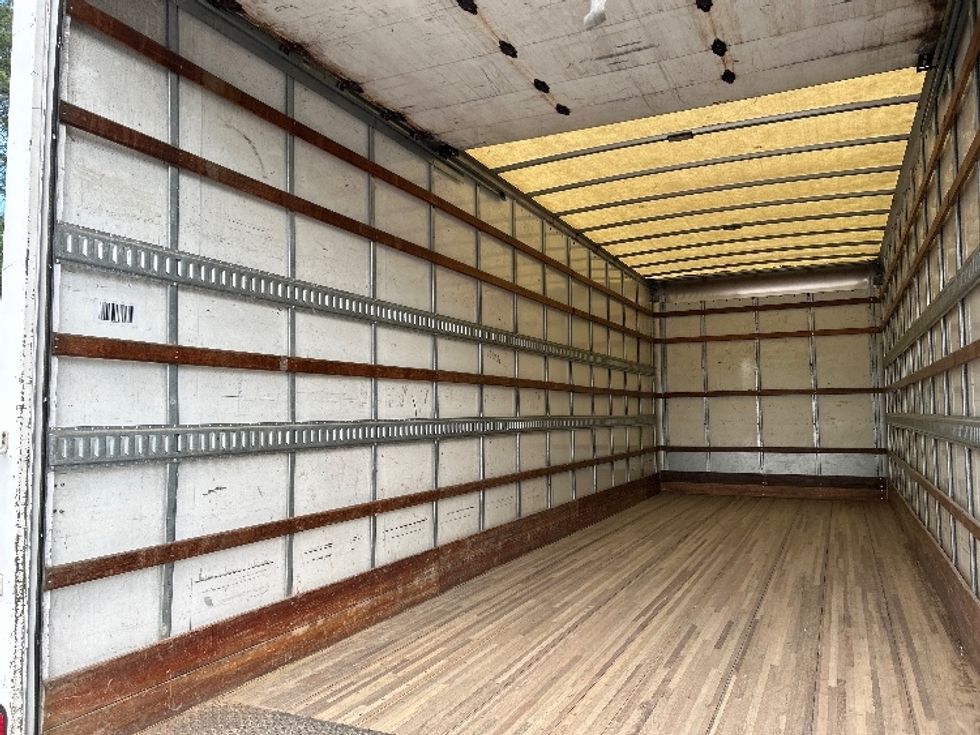 Medium Duty Box Truck-Light and Medium Duty Trucks-Freightliner-2020-M2-Concord-NC-227,176\n\t\tmiles-$ 43,750 - Image 11