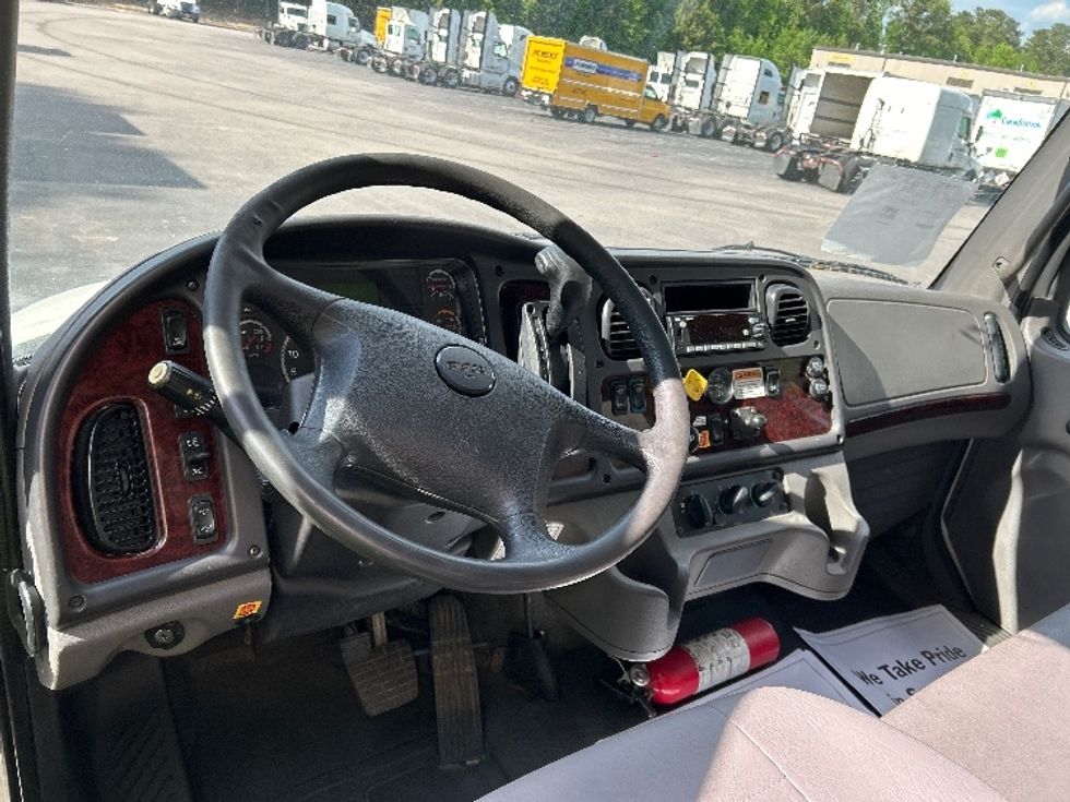 Medium Duty Box Truck-Light and Medium Duty Trucks-Freightliner-2020-M2-Concord-NC-227,176\n\t\tmiles-$ 43,750 - Image 16