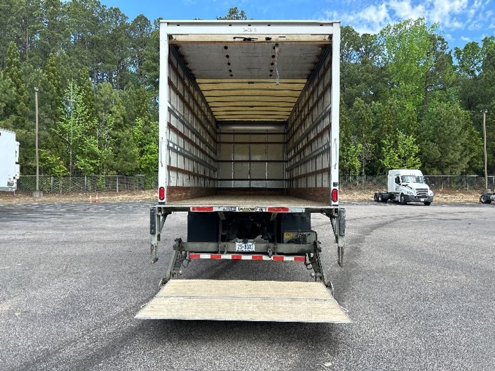 Medium Duty Box Truck-Light and Medium Duty Trucks-Freightliner-2020-M2-Concord-NC-227,176\n\t\tmiles-$ 43,750 - Image 9