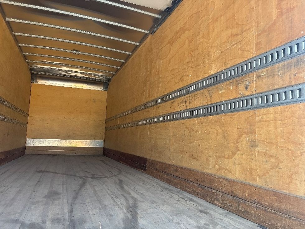 Medium Duty Box Truck-Light and Medium Duty Trucks-Freightliner-2020-M2-Concord-NC-230,273\n\t\tmiles-$ 48,750 - Image 12