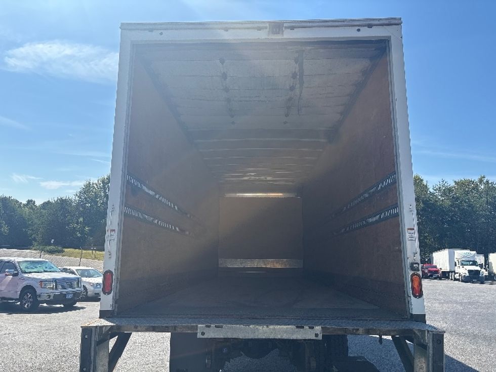 Medium Duty Box Truck-Light and Medium Duty Trucks-Freightliner-2020-M2-Concord-NC-230,273\n\t\tmiles-$ 48,750 - Image 8
