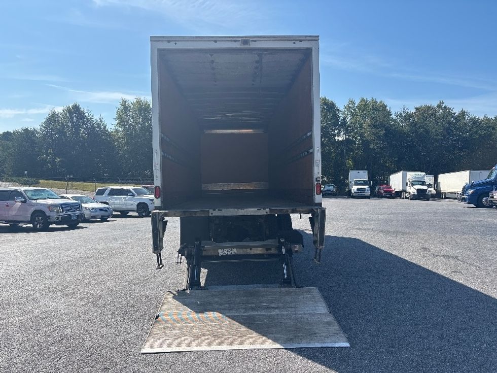Medium Duty Box Truck-Light and Medium Duty Trucks-Freightliner-2020-M2-Concord-NC-230,273\n\t\tmiles-$ 48,750 - Image 9