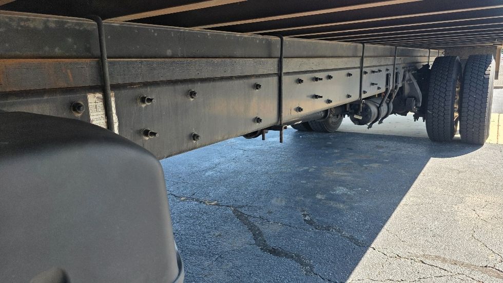 Medium Duty Box Truck-Light and Medium Duty Trucks-Freightliner-2020-M2-Concord-NC-262,882\n\t\tmiles-$ 40,750 - Image 5